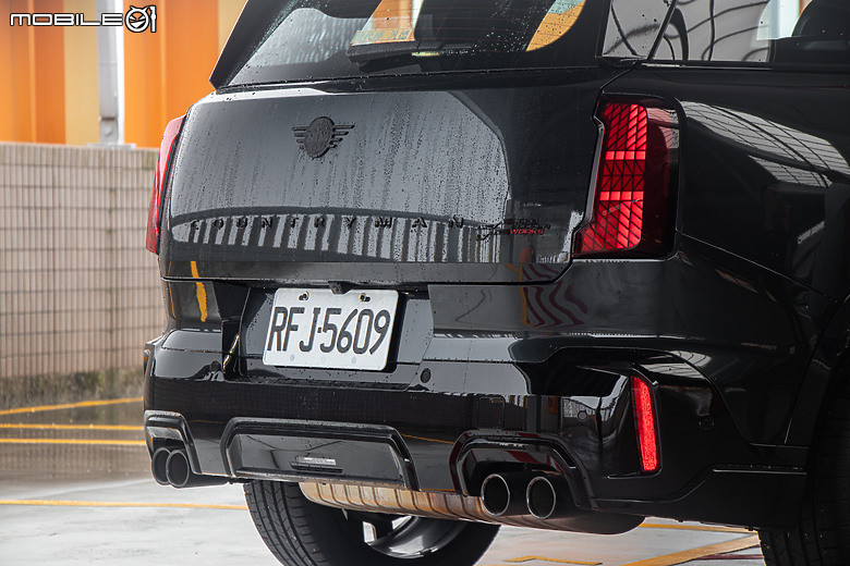 MINI JCW Countryman All4 試駕｜讓成家立業的你永遠不失玩心！