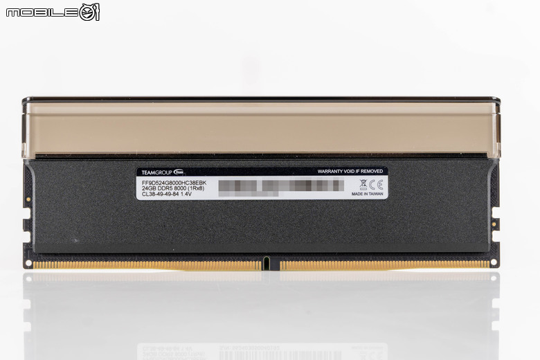 十銓 T-FORCE XTREEM ARGB DDR5-8000 記憶體開箱實測 加入大面積燈效設計與高速傳輸搭配