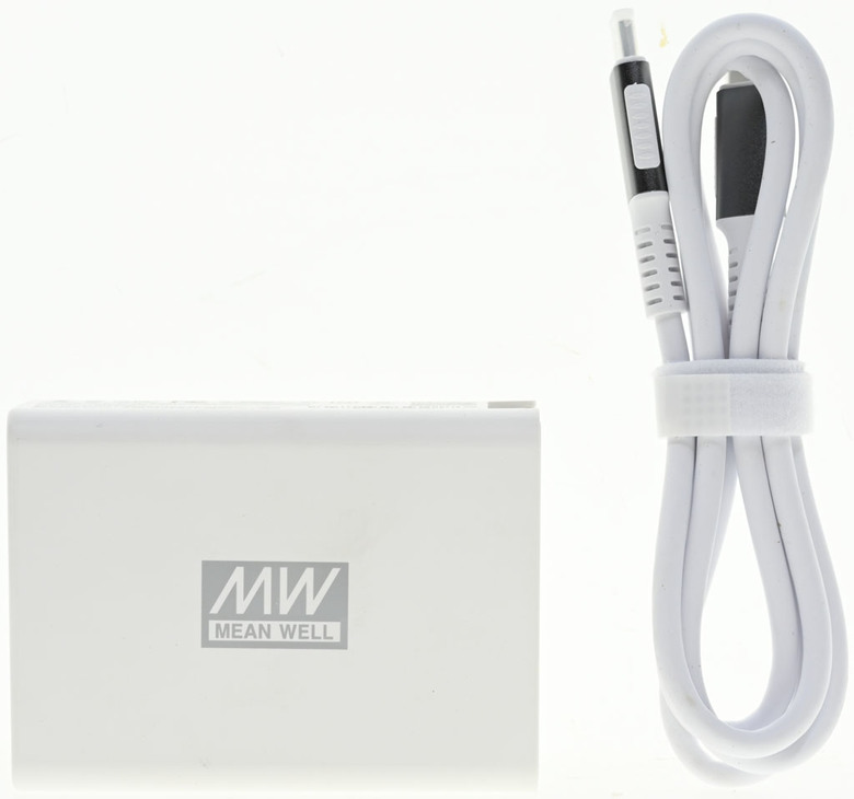 Mean Well明緯NGE100U 100W 4埠GaN快速充電器開箱