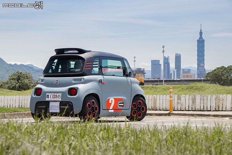 Citroen Ami 試駕｜比法拉利吸睛、比小綿羊可靠！