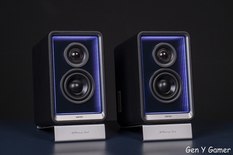 點我看大圖 無限鏡、荔枝皮、65W 快充!萬元桌上音響 EDIFIER QR65 2.0
