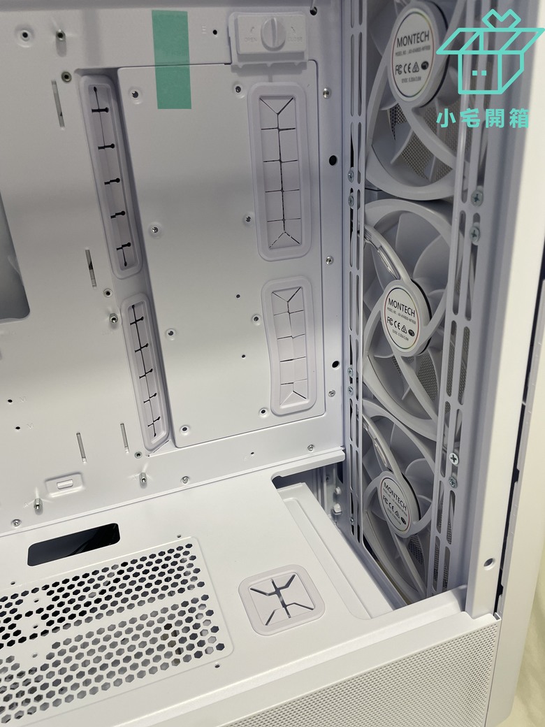 點我看大圖 【小宅開箱】經典再進化,君主SKY TWO GX機殼火熱開箱 "抽機殼"福利活動!!