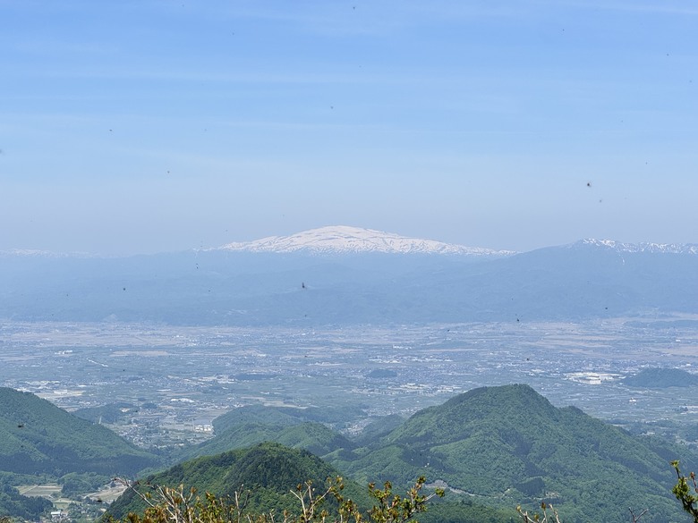 山形縣面白山:爬到面色發白當有趣?