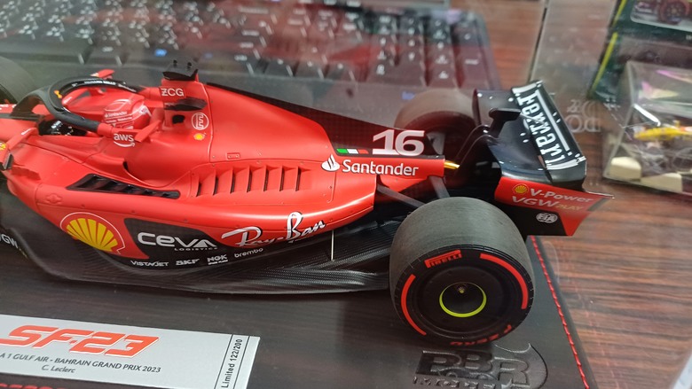 [開箱]F1 2023 BBR 1:18 FERRARI SF-23