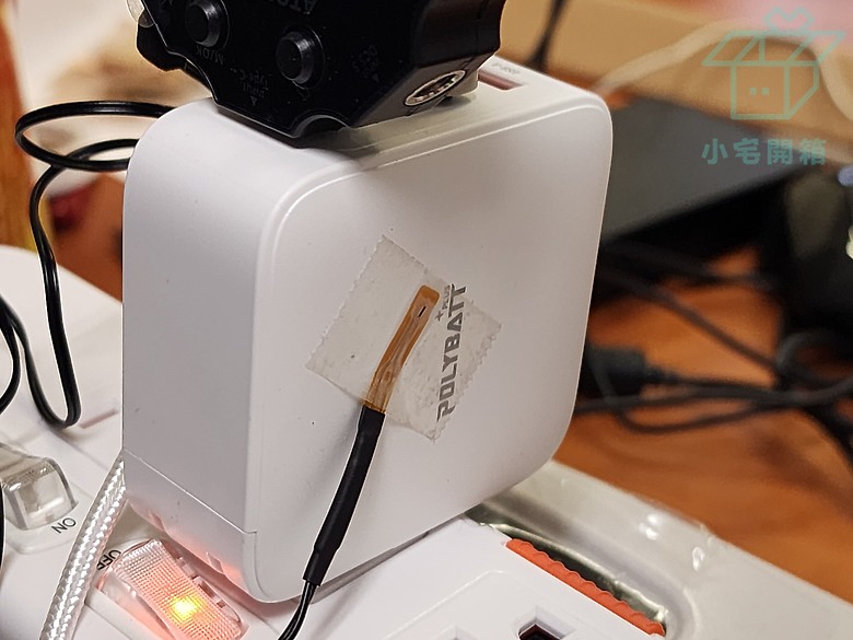 【小宅開箱】POLYBATT 140W 氮化鎵 PD充電器 蘋果安卓筆電，一頭搞定