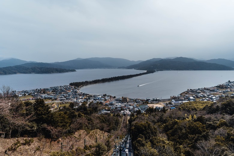 A73依根舟屋