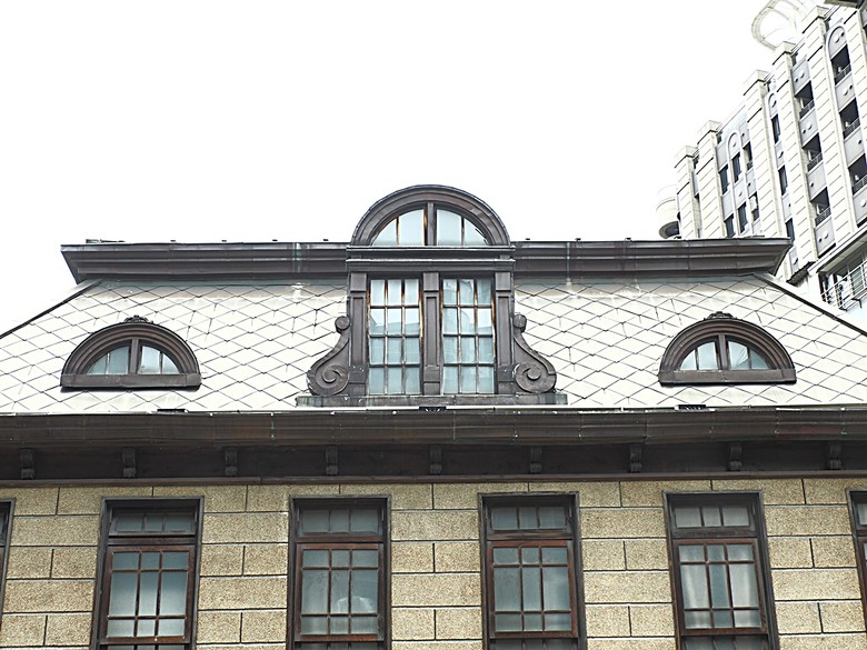 臺北府城北門、臺北郵局、撫臺街洋樓、博愛路街屋、三井舊倉庫、鐵道部廳舍與臺北工場 — 臺北建城140年登北門城樓與集章活動 & 週邊歷史景點巡禮
