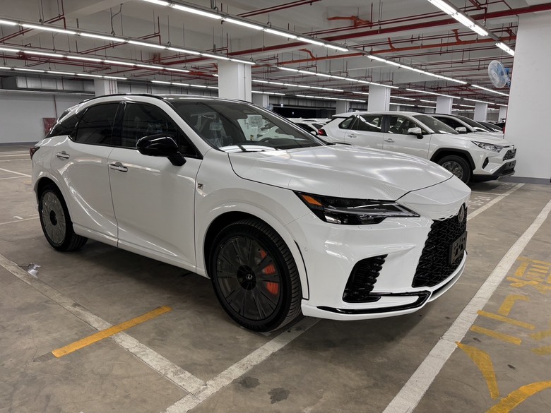 各位為何會選擇Lexus車系？