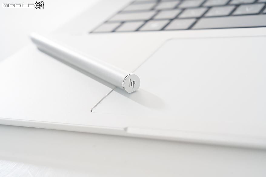 HP ENVY x360 16-ac0018TU 測試報告｜滿足行動與續航力的大尺寸二合一筆電