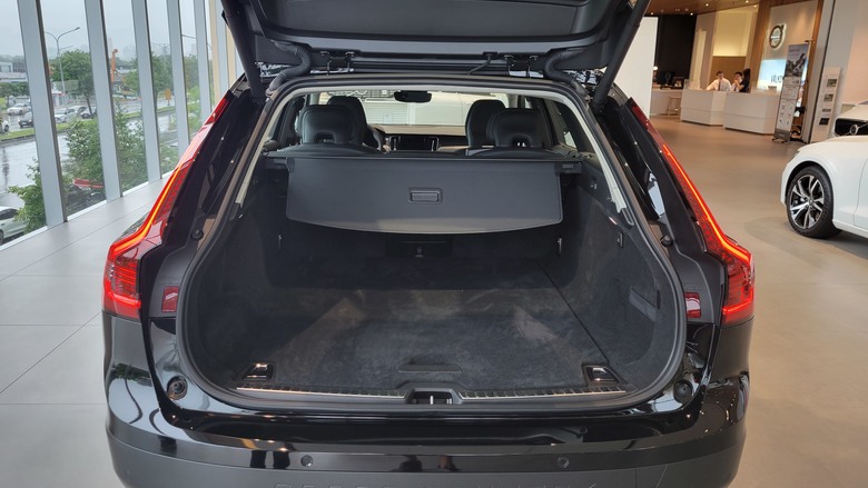 北歐經典旅行Volvo V90CC賞車心得分享