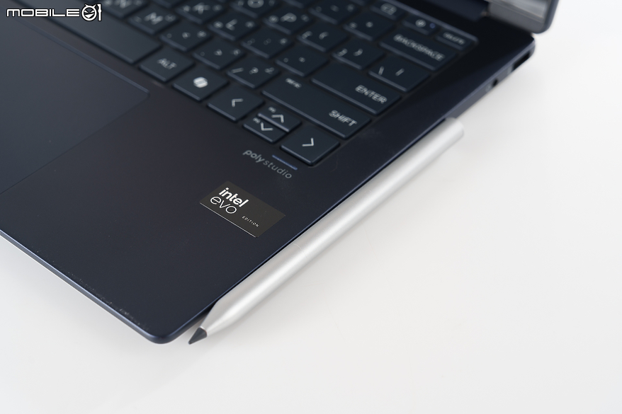 HP ENVY x360 14-fc0070TU 測試報告|優異視覺、絕佳續航與豐富應用的 360 度可翻轉筆電
