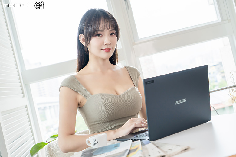 ASUS ExpertBook B5 (B5404) 測試報告|AI 加持的全方位商務能手!