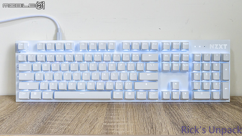 【開箱】NZXT邁向競技之路 | NZXT LIFT 2 ERGO WHITE & NZXT FUNCTION 2 WHITE