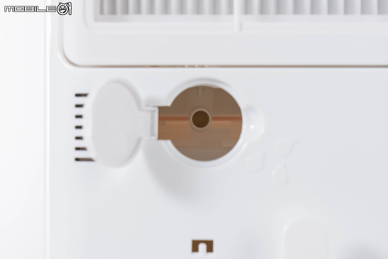 日立 RD-22FJ 除濕機開箱實測 不僅具備 11 公升日除濕力 還有更多隱藏高 CP 值設計