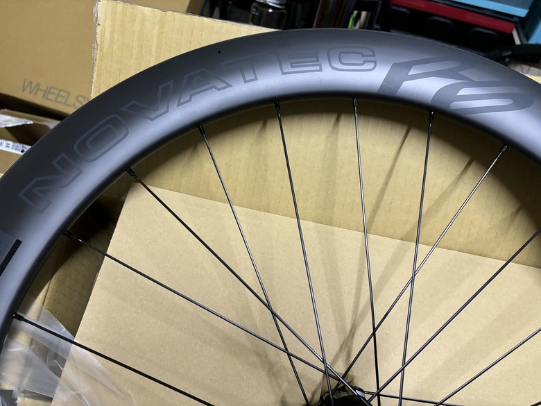 Novatec R6 開箱