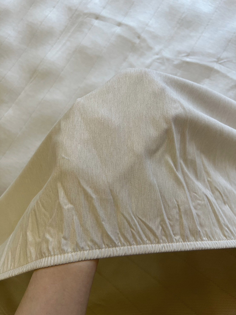 [分享]淡奶茶色臥室佈置開箱