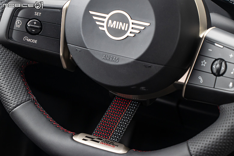 MINI JCW Countryman All4 試駕｜讓成家立業的你永遠不失玩心！