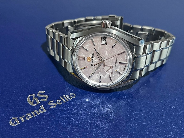 手腕上的櫻花祭,Grand Seiko春分SBGA413