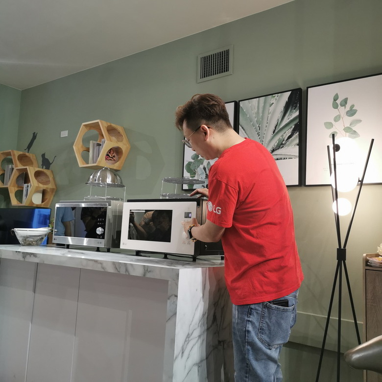 LG廚房美型智慧家電 - 不只是美型，還有滿滿創意加上智慧功能。