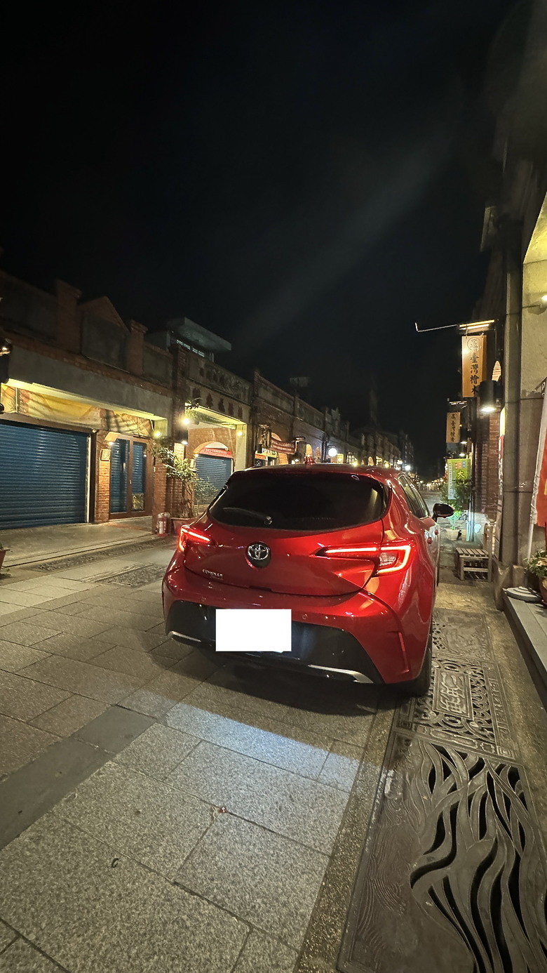 點我看大圖 【開箱】TOYATA Corolla sport 2023年式開箱