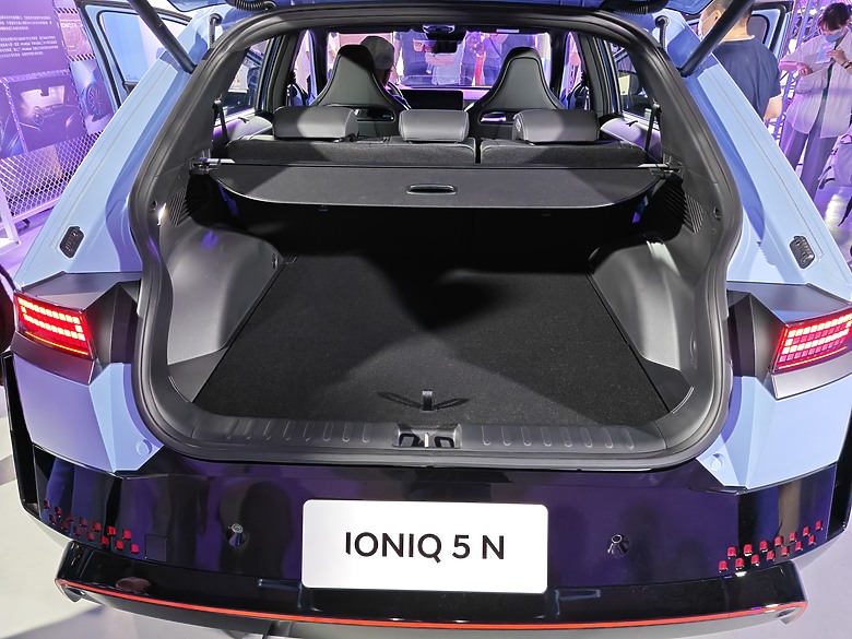 點我看大圖 華山IONIQ 5N+TUCSON L N-Line賞車