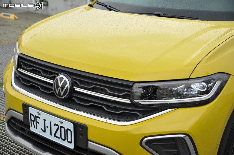 Volkswagen T-Cross 小改款試駕|質感與功能升級、都會區的亮眼焦點!