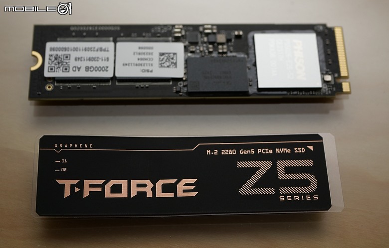 點我看大圖 主動散熱加持 T-FORCE Z540 /w DARK AirFlow I 開箱