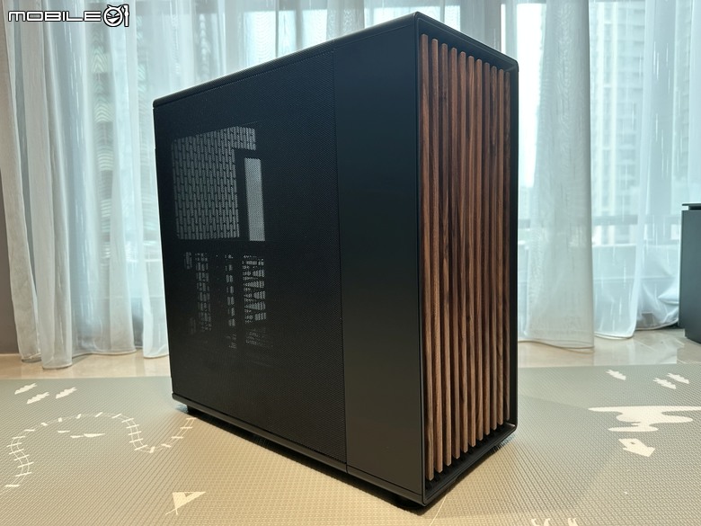 不只是放大!Fractal Design North XL 機殼