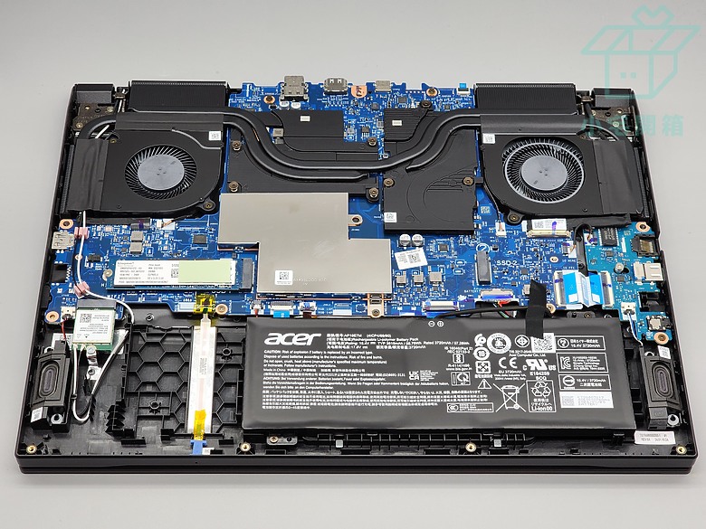 【小宅開箱】acer Nitro V ANV16-41 A+N更有性價比，電池優化享受電競文書續航
