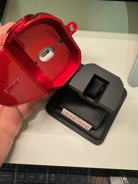 開箱CASETiFY x 鋼鐵人 Airpods Pro 2 ！！滿滿誠意