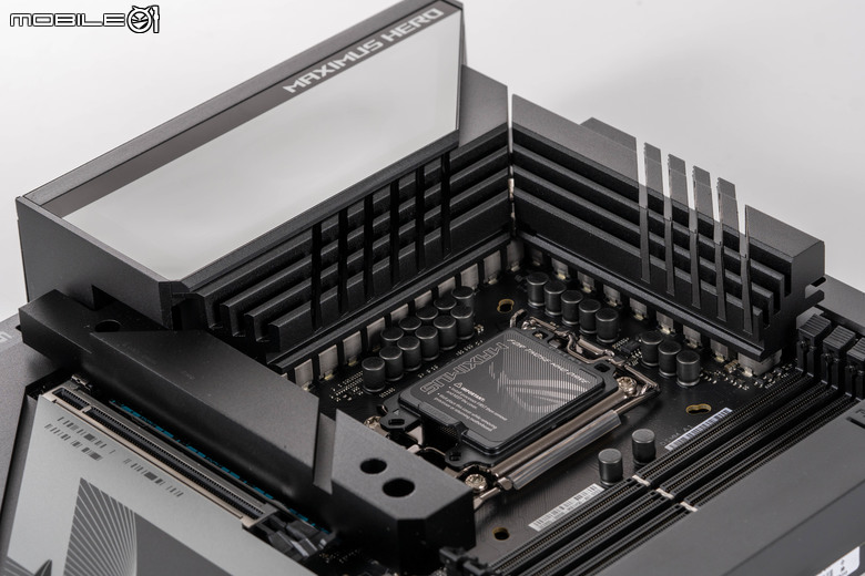 ROG BTF 背插主機板／顯示卡／機殼組合實裝體驗 打造頂級視覺效果的不二之選