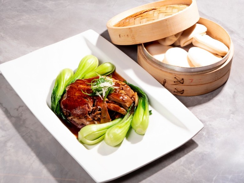 台南必吃粵式台菜！京式櫻桃鴨、脆皮炸子雞驚艷上桌！