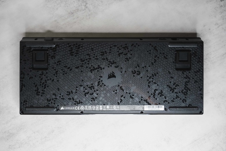 【開箱】CORSAIR K65 PLUS WIRELESS 三模機械式鍵盤