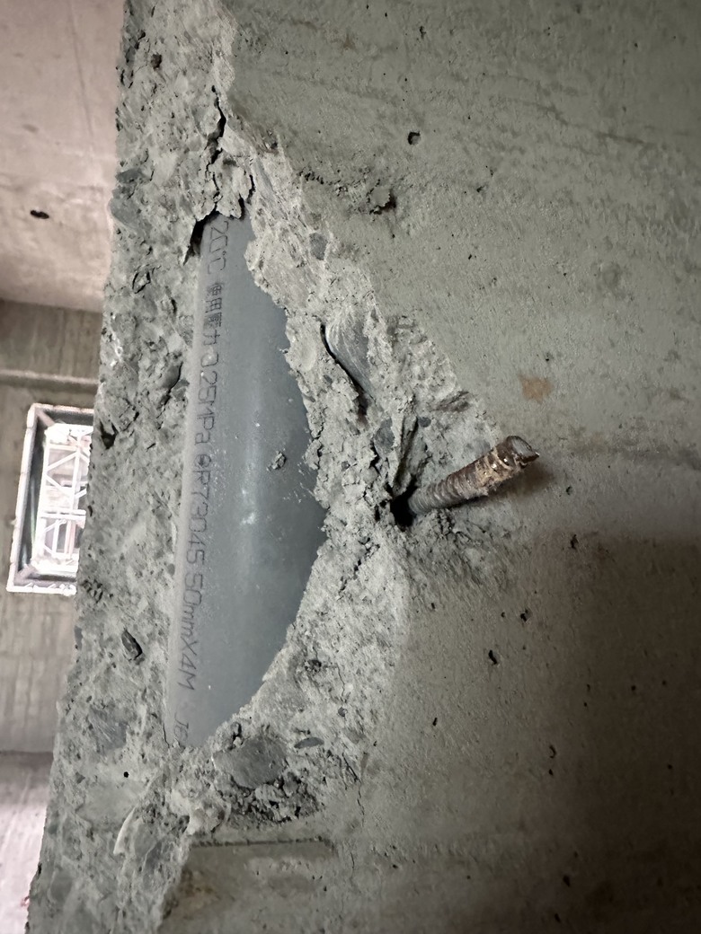 拆模後水泥柱問題