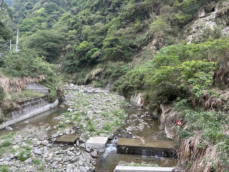 嘉義秘境景點-觀音瀑布、飄雨谷、竹崎親水公園