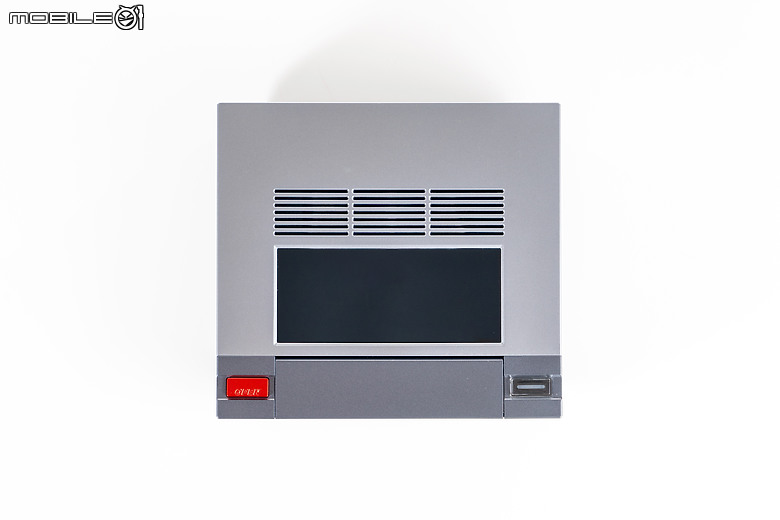 AYANEO Retro Mini PC AM02 體驗｜復刻經典、翻玩創新的迷你 PC！