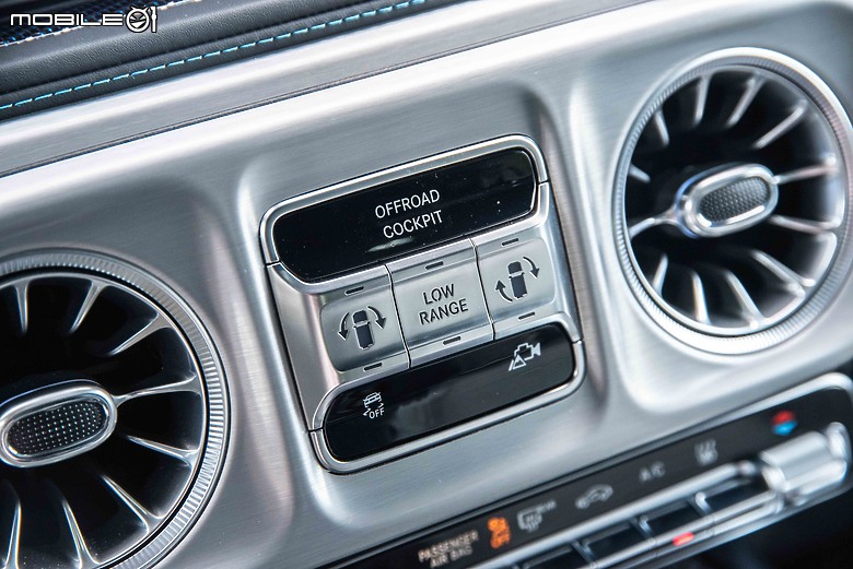 Mercedes-Benz大改款G-Class法國試駕|電動版顛覆傳統思維,越野、科技都充滿驚奇!