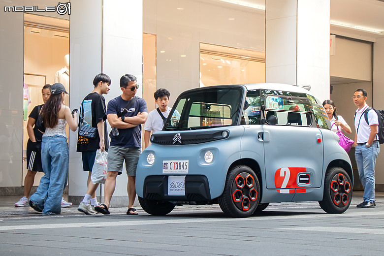 Citroen Ami 試駕｜比法拉利吸睛、比小綿羊可靠！