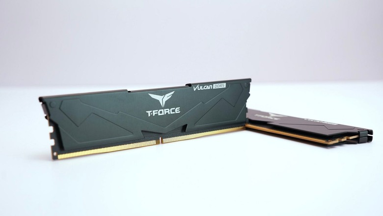 點我看大圖 主打的就是便宜有好貨?T-Force Vulcan DDR5–6000 32GB 2x16GB CL38 黑