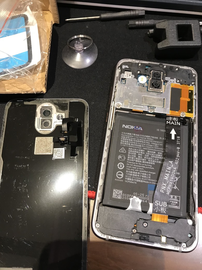 Nokia 8.1 更換電池