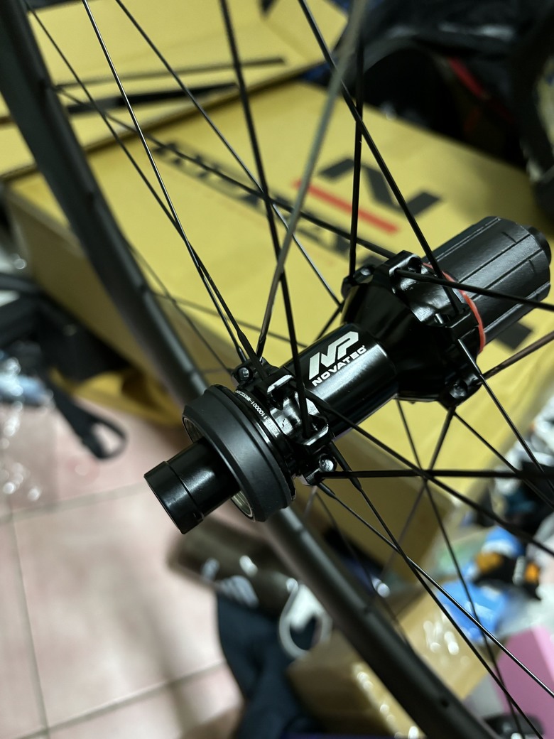 Novatec R6 開箱