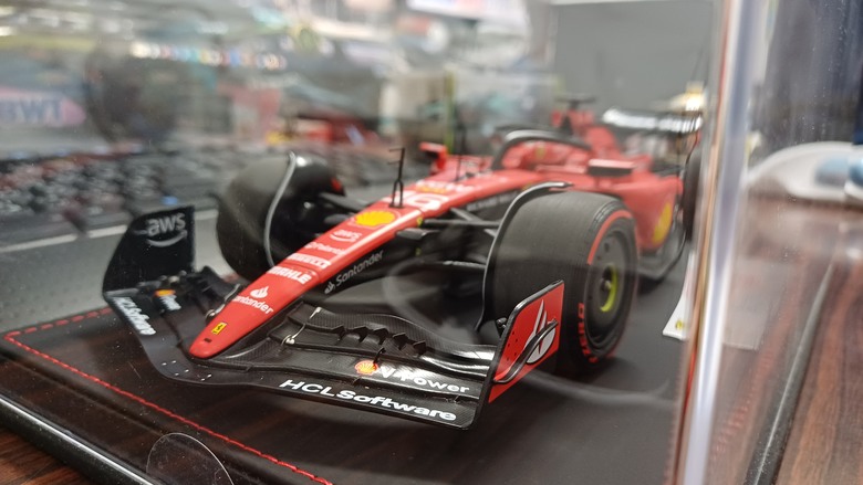 [開箱]F1 2023 BBR 1:18 FERRARI SF-23