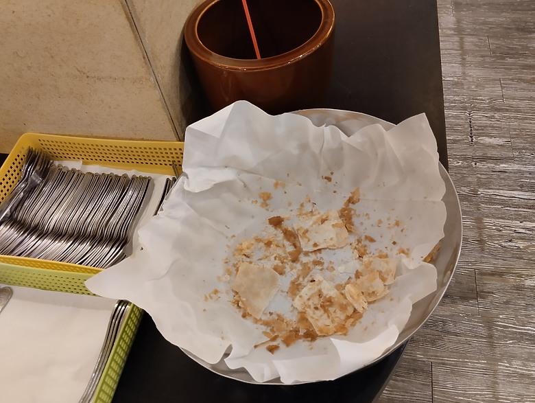誤進一家「吧檯不出菜」的「吃到飽」餐廳...（有照片，要小心）