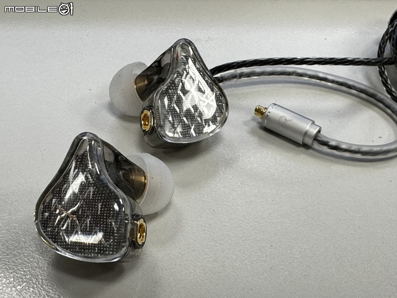 平價親民可換線監聽耳機 FOXXRAY IEM-201