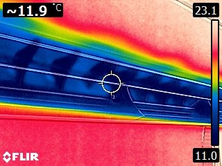 日立變頻冷氣 2024 年式體驗 導入油汙去除新技術 不僅吹涼空氣更潔淨