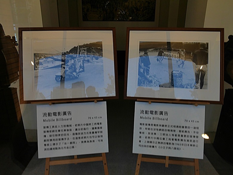 星巴克在新竹州圖書館、護城河旁的竹塹城迎曦門、赤子、關帝廟、火車站,還有新竹街市眾多文化資產 — 夜遊新竹市街老建築
