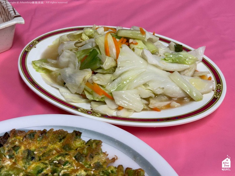 點我看大圖 屏東恆春|紅柴坑愛玉海產店_看完海龜到港邊吃新鮮海鮮
