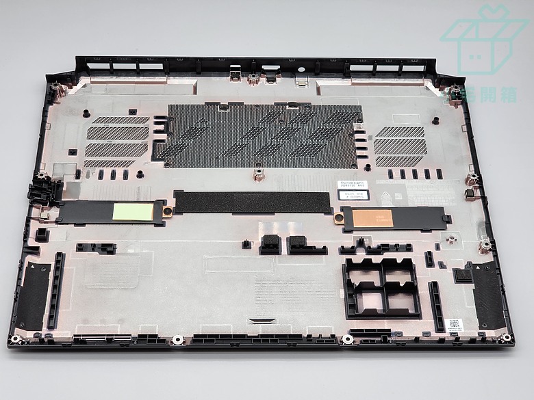 【小宅開箱】acer Nitro V ANV16-41 A+N更有性價比，電池優化享受電競文書續航