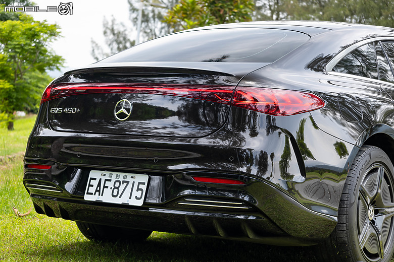 Mercedes-Benz EQS 450+ 試駕&電耗測試|AMG Line內外套件加持,變得更帥更體面!
