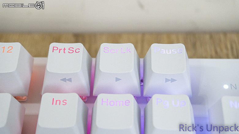 【開箱】NZXT邁向競技之路 | NZXT LIFT 2 ERGO WHITE & NZXT FUNCTION 2 WHITE